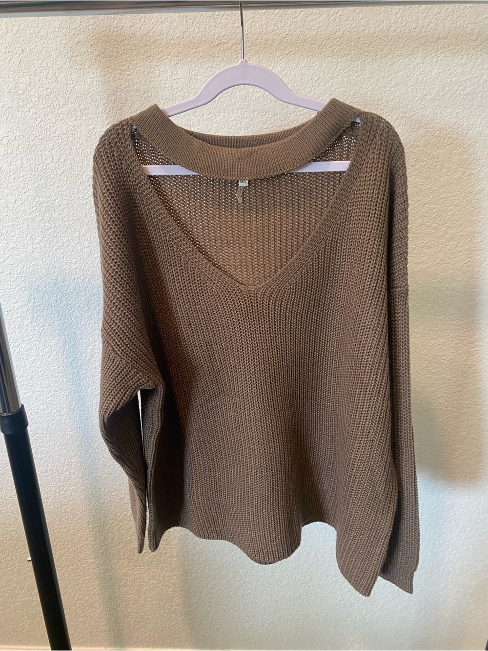 Miracle Relaxed V-Neck Chunky Knit Sweater - Brown